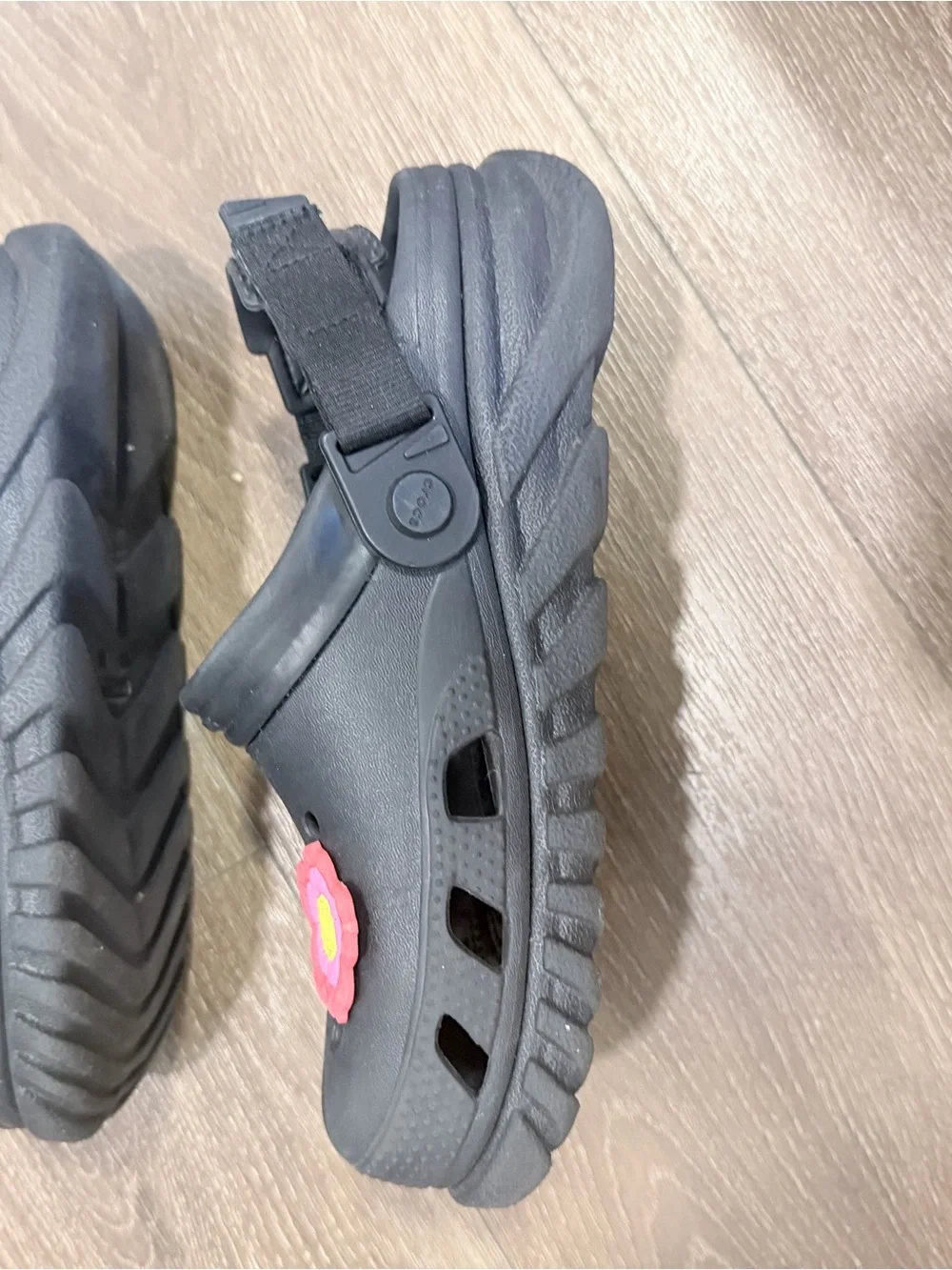 Kids Black Crocs with Pink Flower Charm